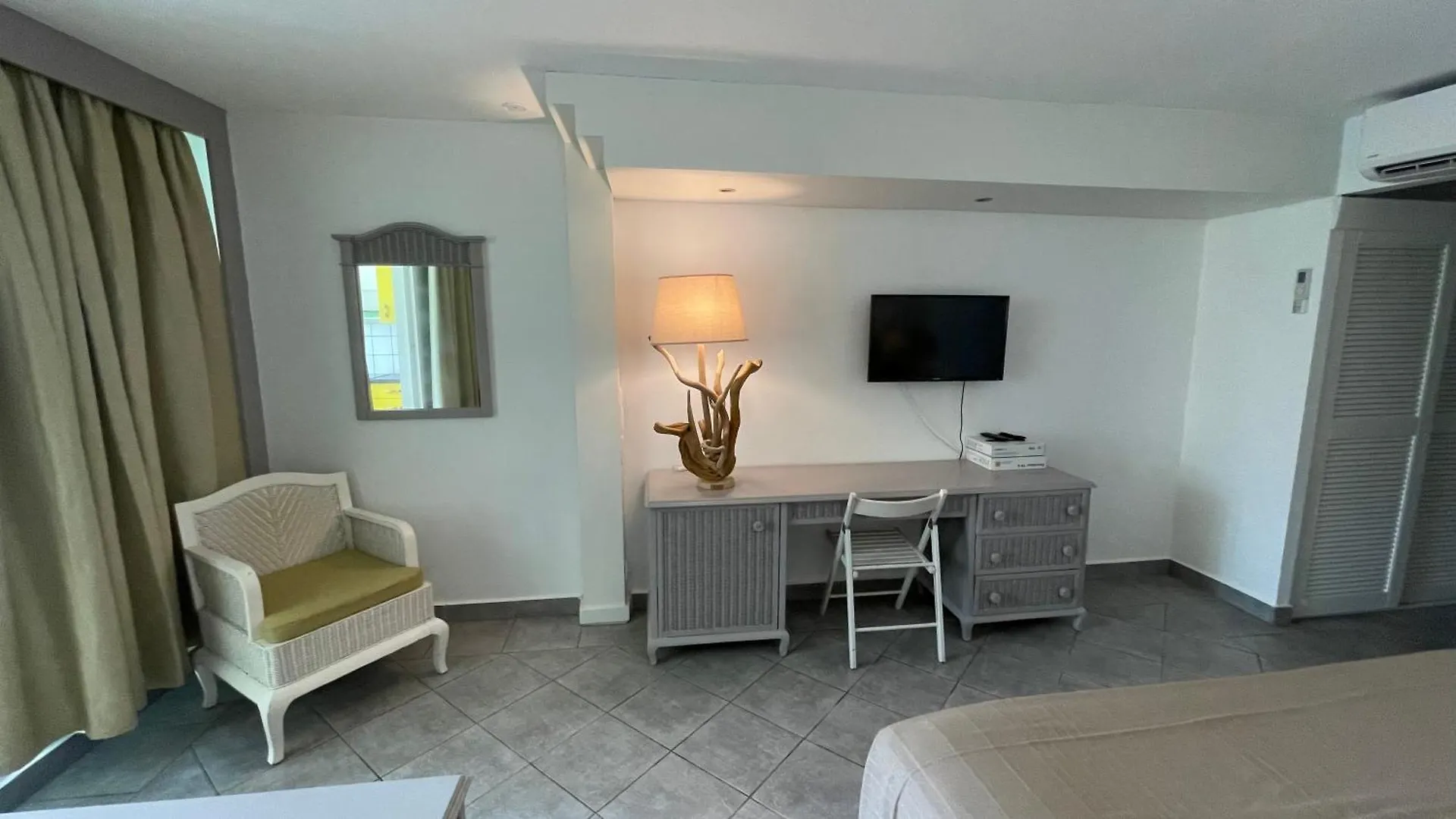 Studio Le Frangipanier Au Gosier Avec Plage - Location Prestige Caraibes 르 고지에 0*,